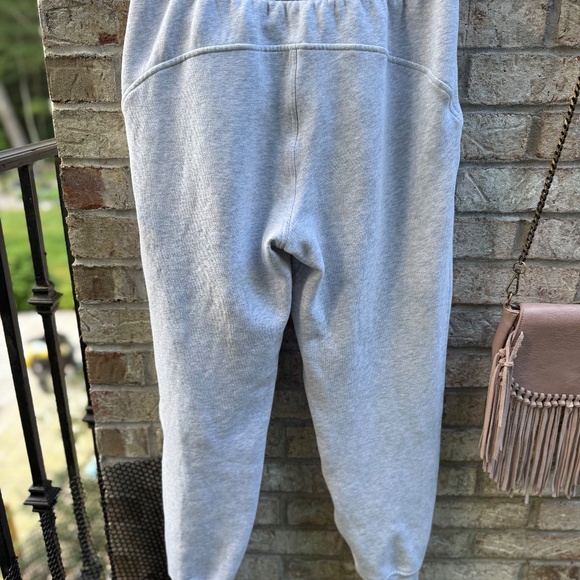 Lululemon Women's Scuba Terry Sweatpants Sz M - Picture 5 of 6